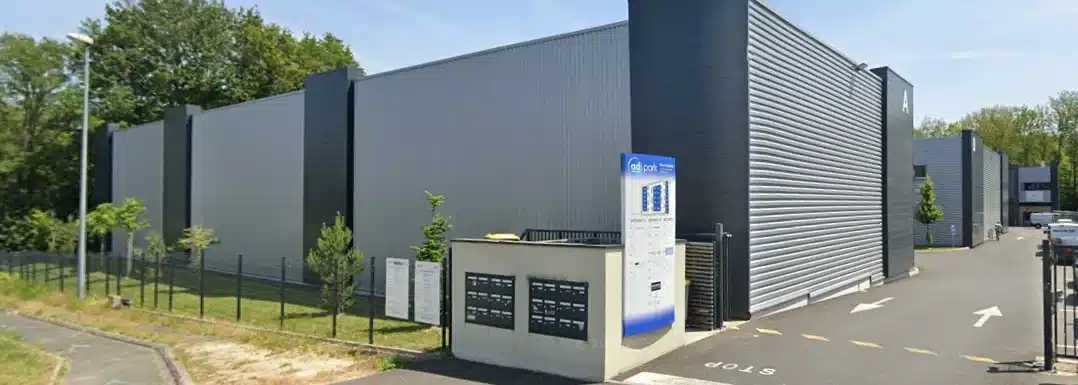 Local industriel avec garage à Orvault 1